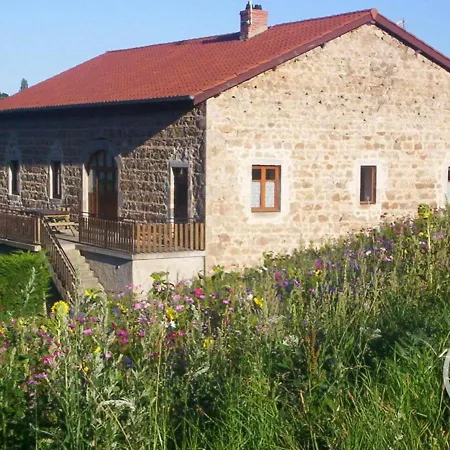 Spacieux Avec Jardin Et Cheminee A Gumieres - Fr-1-496-148 *