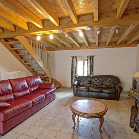 Holiday home Spacieux Avec Jardin Et Cheminee A Gumieres - Fr-1-496-148 Gumieres (Loire)